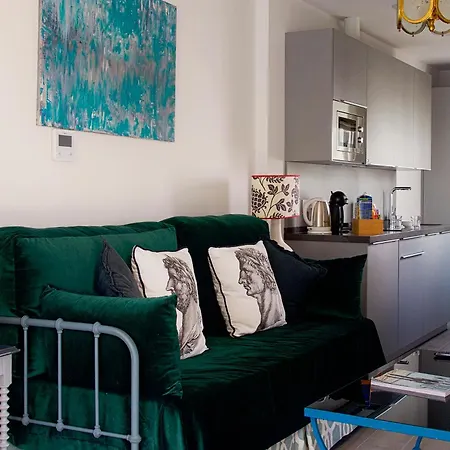 Apartment Overland Catedral *